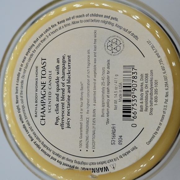 Bath & Body Works Champagne Toast 3 wick Candle - Picture 3 of 4